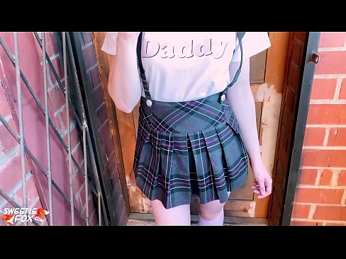 ❤️ Schoolgirl Sikini derinden Sucks ve sınıflar yerine sikikleri. Porno videosu tr.porno-filmy.ru ❤
